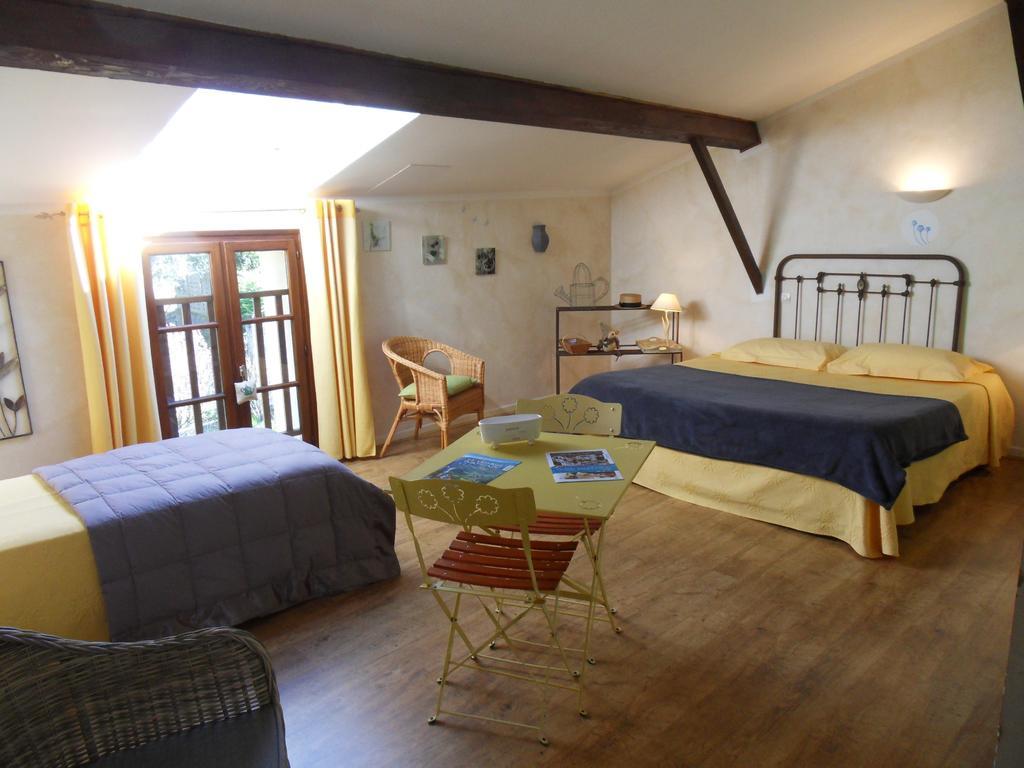 L'Estapade Des Tourelons Bed & Breakfast Saint-Jean-en-Royans Dış mekan fotoğraf