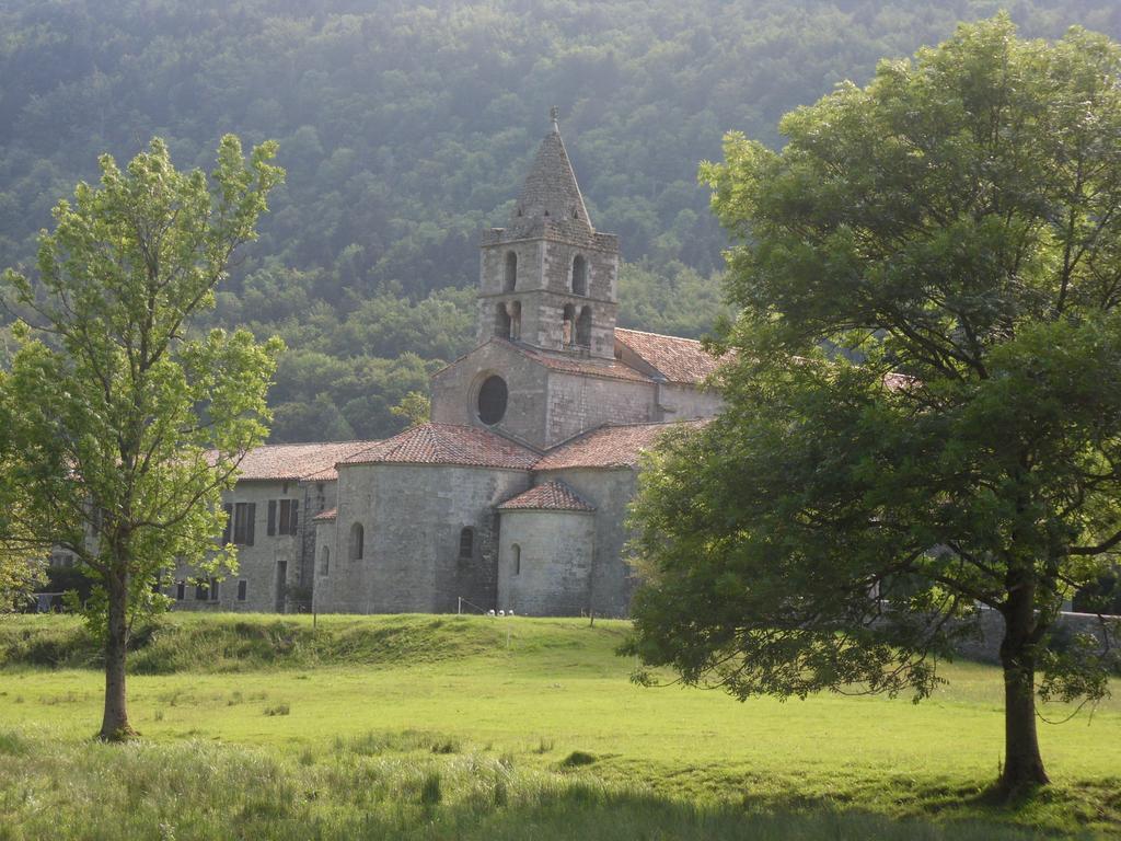 L'Estapade Des Tourelons Bed & Breakfast Saint-Jean-en-Royans Dış mekan fotoğraf