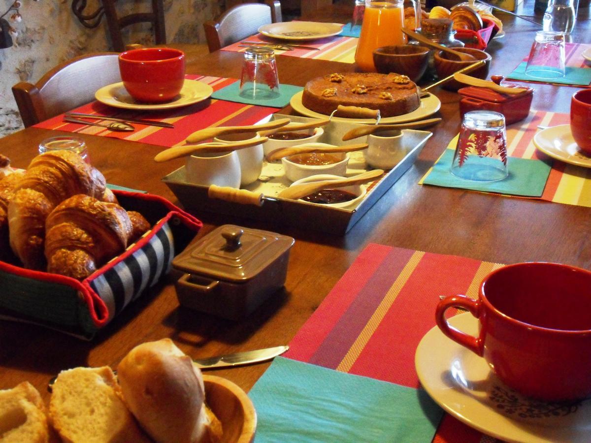 L'Estapade Des Tourelons Bed & Breakfast Saint-Jean-en-Royans Dış mekan fotoğraf